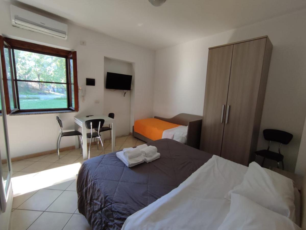 Bed and Breakfast Parco d'Arte AltArt Rende Esterno foto