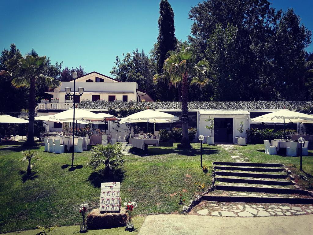 Bed and Breakfast Parco d'Arte AltArt Rende Esterno foto